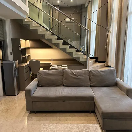 Art Deco Residence By Aa Apartement